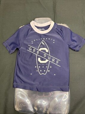 GAP UPF50+ “CALIFORNIA BEACH CREW” RASH-GUARD SWIM NAVY SHORT SLEEVE TOP 12-18 M